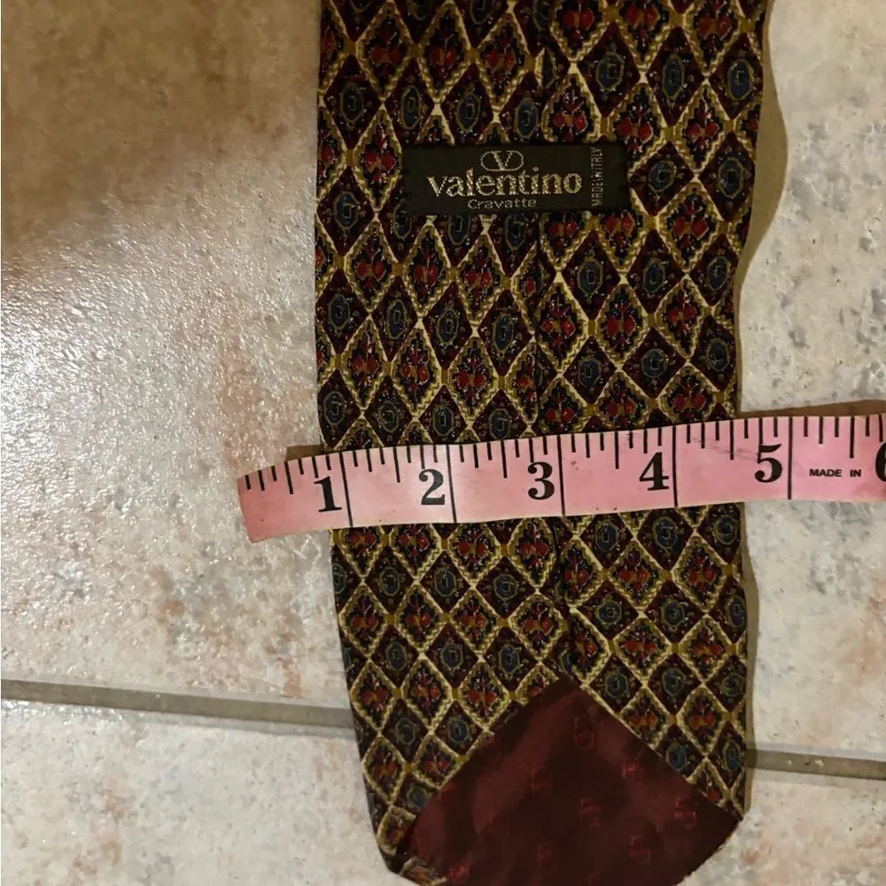 Valentino dress suit tie big diamond logo accessory necktie neckwear v logo y2k